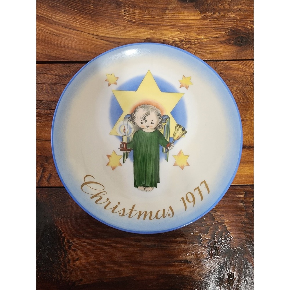 Sister Berta‎ Hummel "Herald Angel" 1977 Christmas Plate